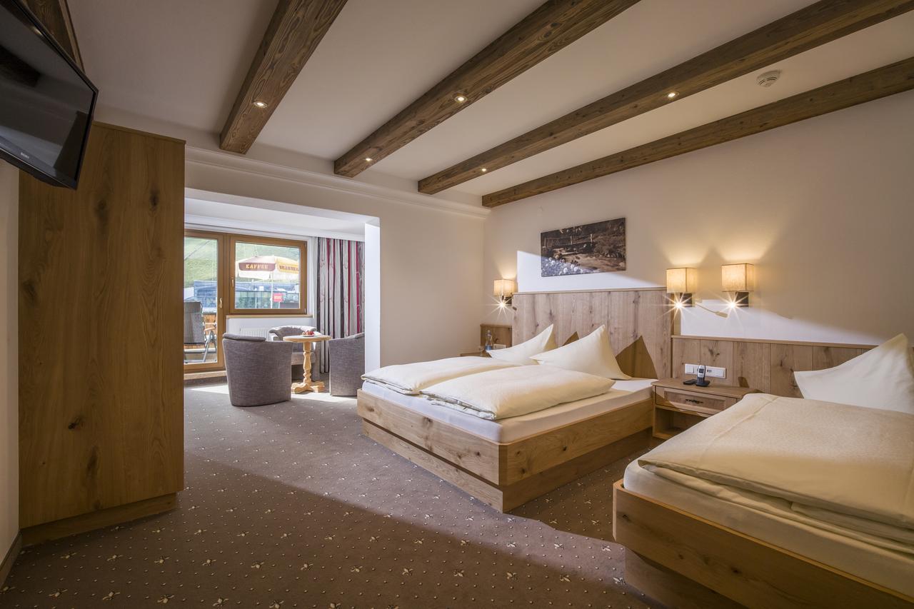 Hotel Garni Klocker Kaltenbach Eksteriør bilde